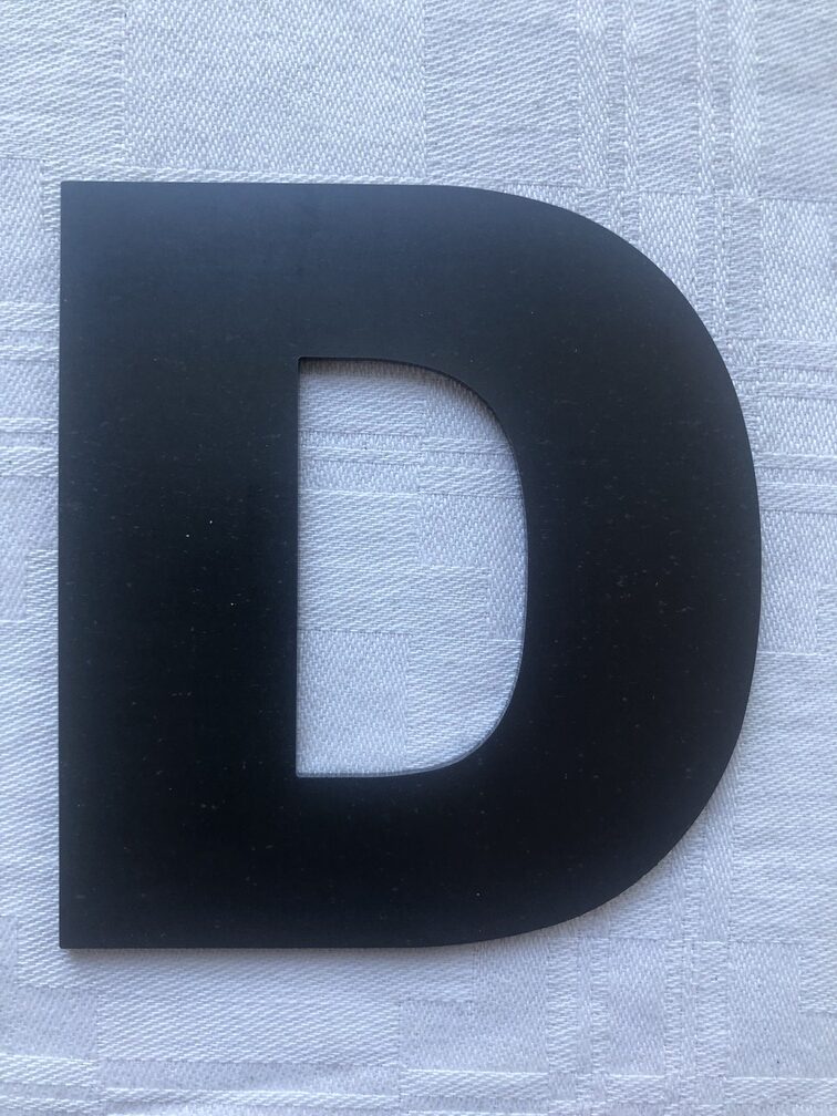 D